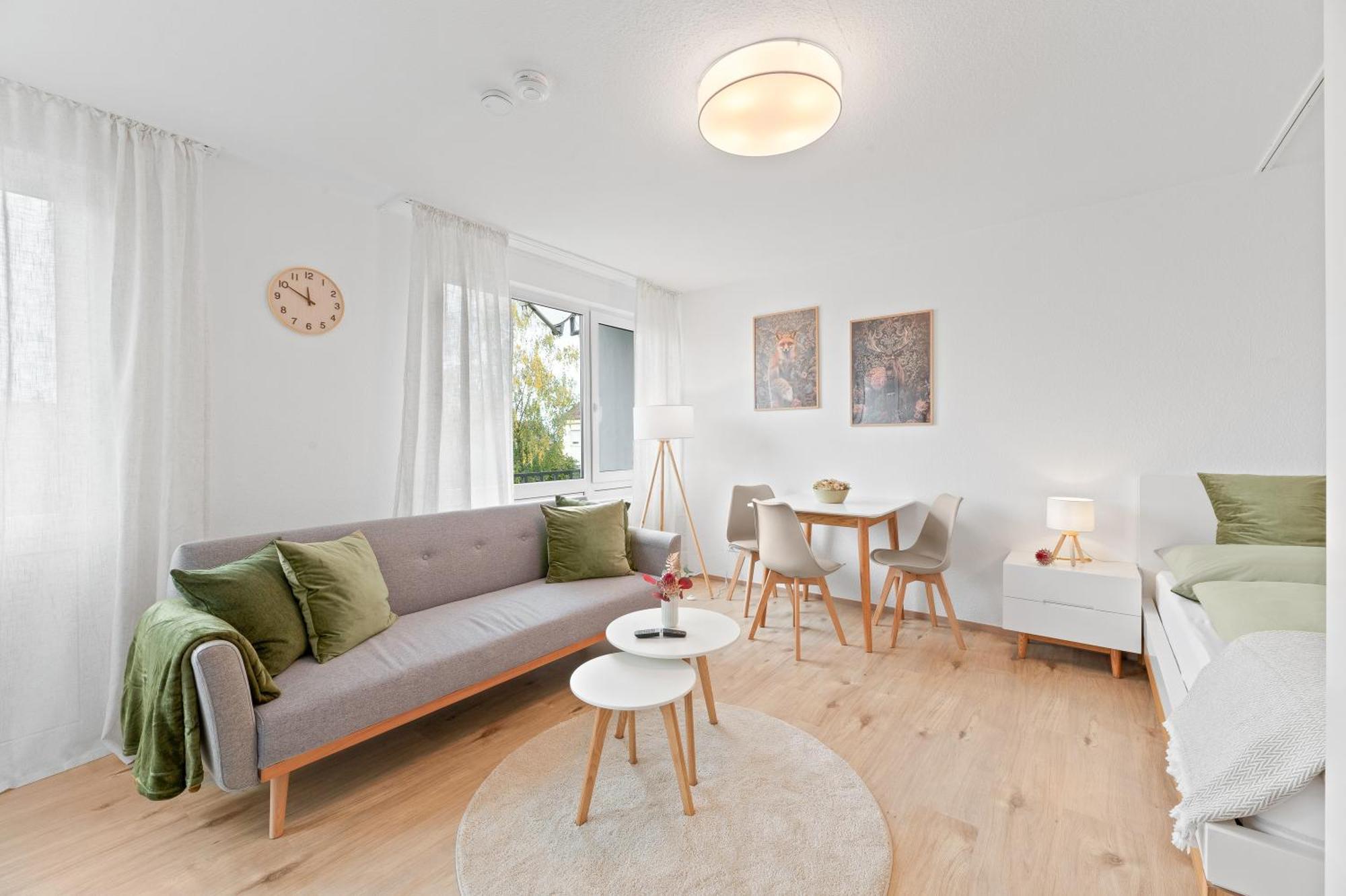 Wohlfuehl-Apartment I Zentral I Balkon I Kueche Fellbach Ngoại thất bức ảnh